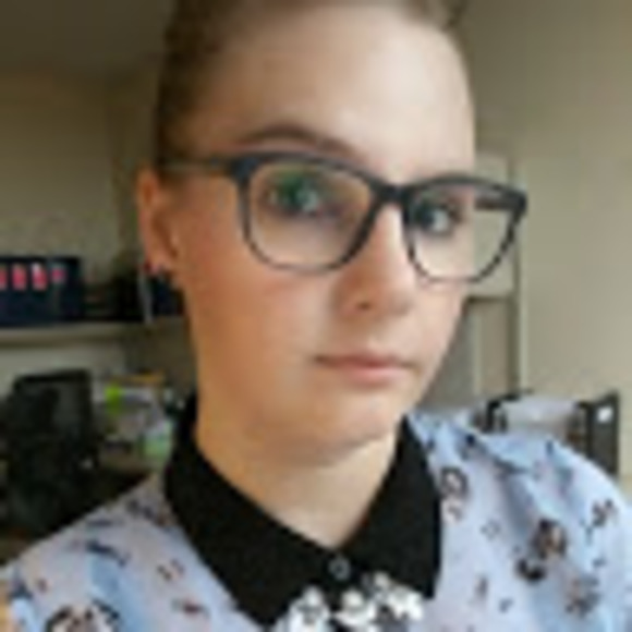 Meet the Posher Other - Meet your Posher, Amelia